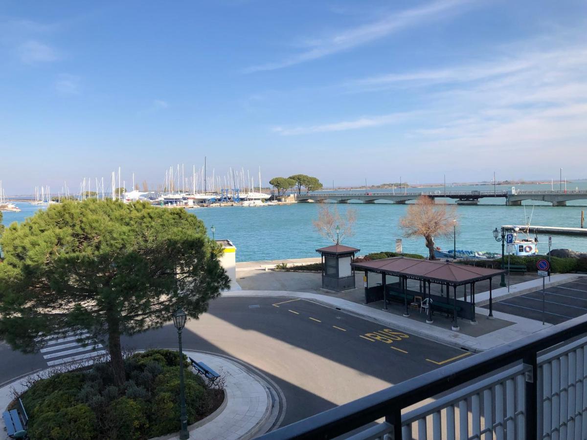 Apartamento Castellan I Grado Exterior foto